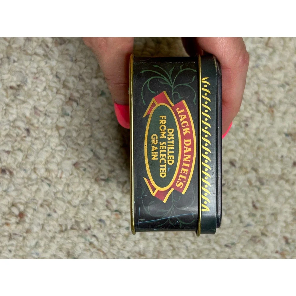 Jack Daniels Old No 7 Tennessee Whiskey Vintage Collectible Tin Hudson Scott UK